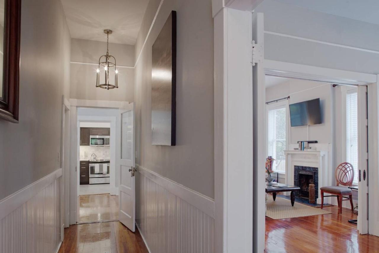 Апартаменты 420Waldburg A - Modern Apt With Southern Charm Blocks From Forsyth Саванна Экстерьер фото